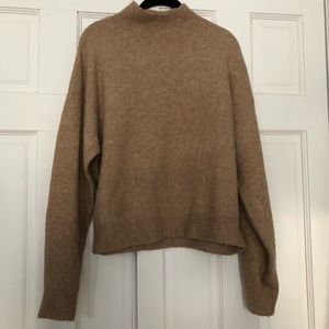 H&M Beige turtleneck sweater